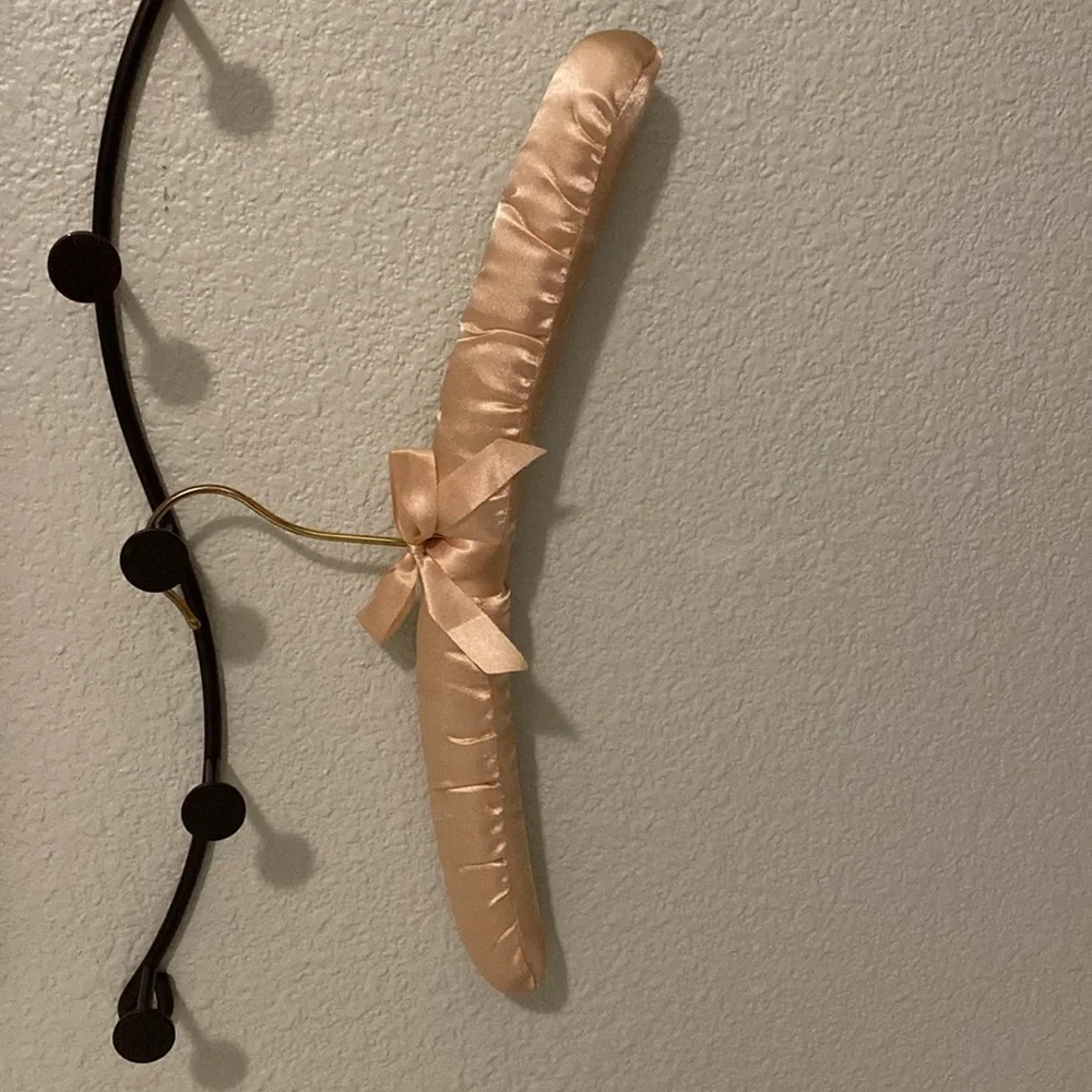 Satin padded hangers - Picture 2 of 2